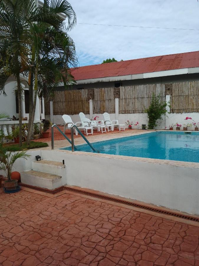Beth'S Villa Moalboal Exterior photo